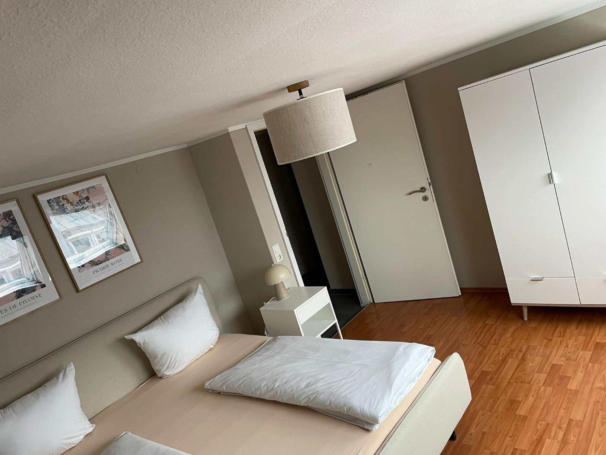 Homie Stay Schiestlstrasse - Moderne Dachgeschosswohnung Mit 2 Schlafzimmern Wurzburg Exterior photo